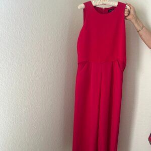Classy Women's Tahari Jumpsuit